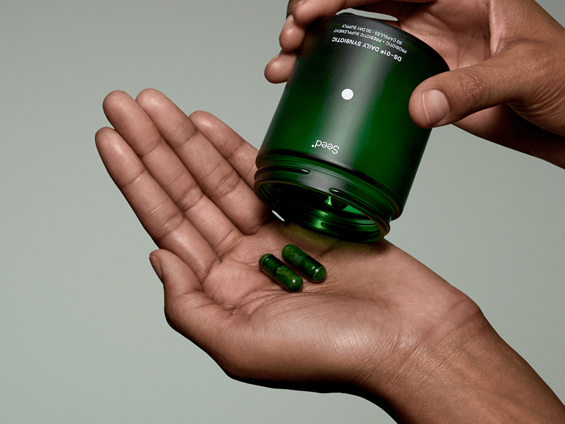 Seed DS-01 Daily Synbiotic - Prebiotic and Probiotic for Women & Men - Digestive Health, Gut Health, Immune Support, Bloating & Constipation Relief - Vegan & Shelf-Stable - 60 Capsules (30-Day Supply)